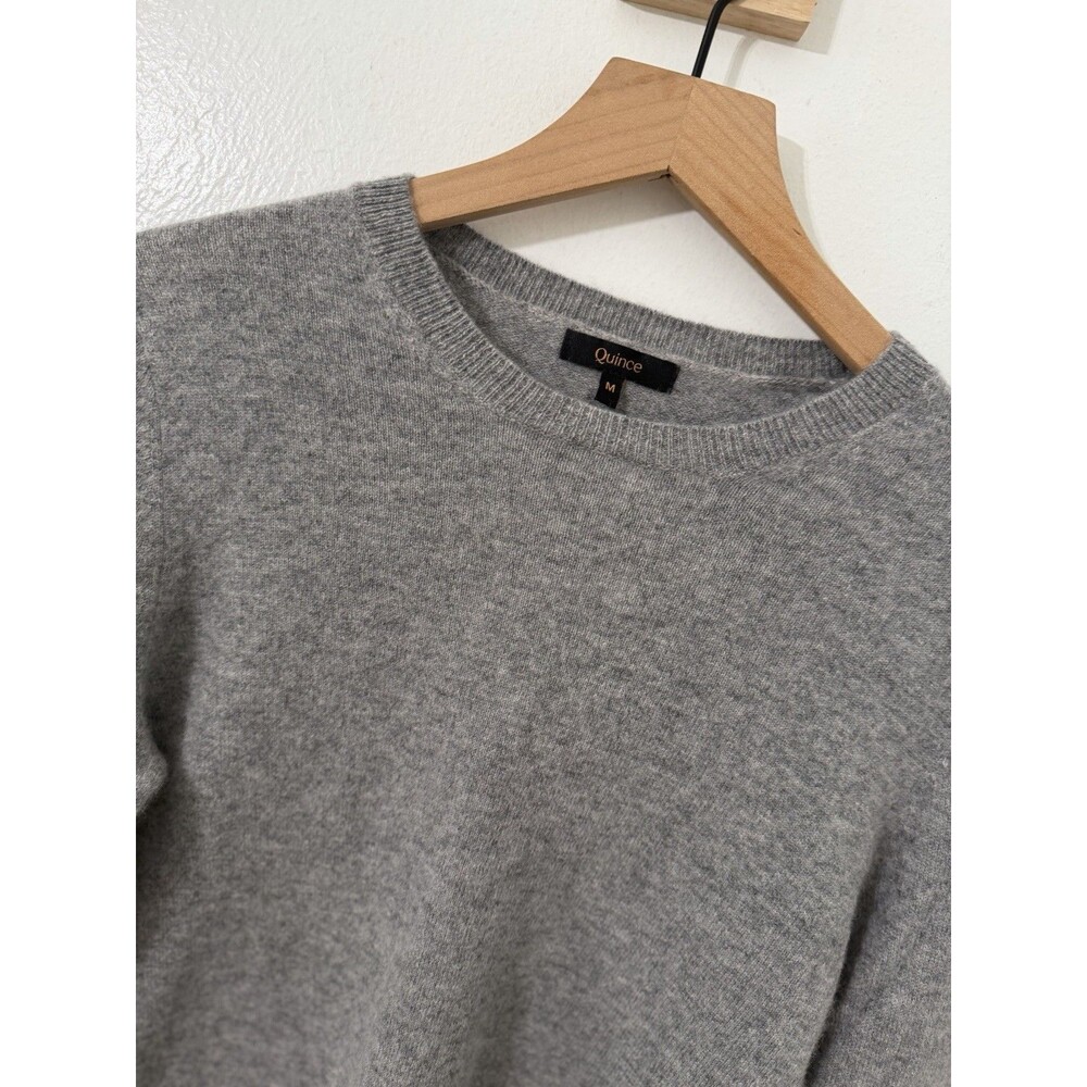 Quince Women’s 100% Cashmere Crew Neck Pullover Sweater Gray Ribbed Trim M - Picture 2 of 4